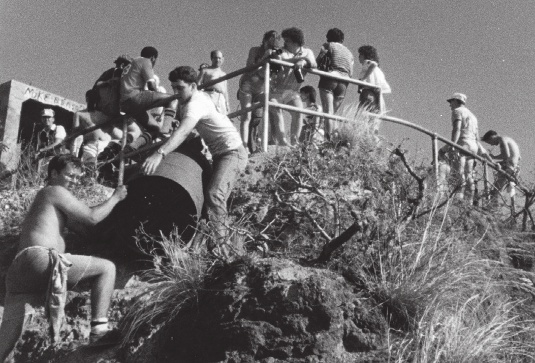 Navy bringing trash can to Diamond Head